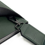 Philbert UltraSlim Vegan Leather Sleeve m. Stropp for MacBook / Laptop 15" (35,5 x 25 x 2 cm) - Grønn