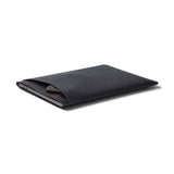 Philbert UltraSlim Vegan Leather Sleeve m. Stropp For MacBook / Laptop 16" (36 x 26 x 2 cm) - Svart