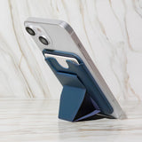 Skinnkortholder med. Ståfunksjon - Blå