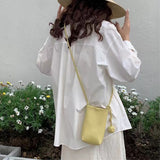 Crossbody mobilveske i kunstskinn m. Magnetlukking (200 x 130 mm) - Svart