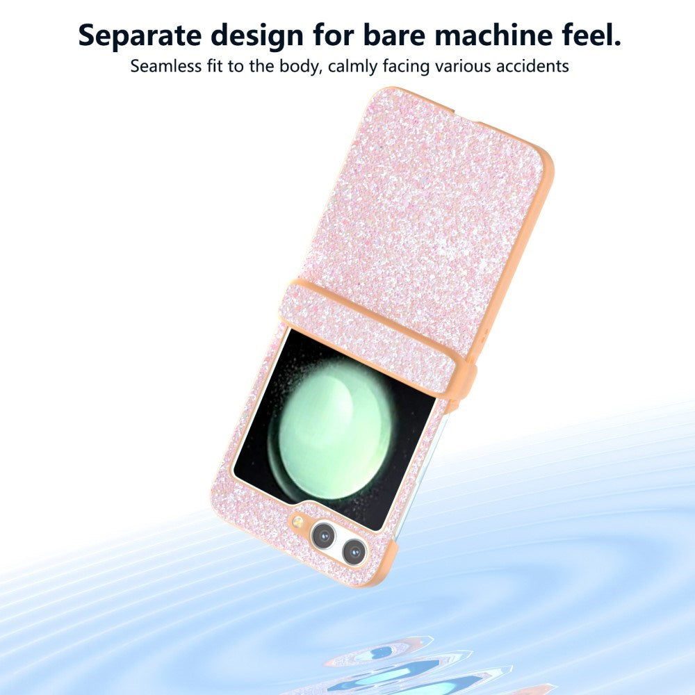 EIDERWOOD Samsung Galaxy Z Flip7 FE / Flip6 Læderbetrukket Glitrende Plastik Bagside Cover - Ferskenrosa