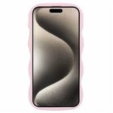 EIDERWOOD iPhone 13 Pro Fleksibelt Plastik Wavy Mobil Cover - Lyserød