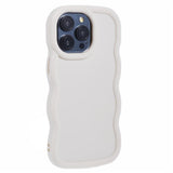 EIDERWOOD iPhone 12 Pro Max Fleksibelt Plastik Wavy Mobil Cover - Hvid