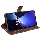 EIDERWOOD OnePlus Nord CE4 Lite (5G) Leather Flip Cover m. Kortholder og magnetisk lukking - brun