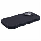 EIDERWOOD iPhone 16 Fleksibelt Plastik Wavy Mobil Cover - Sort