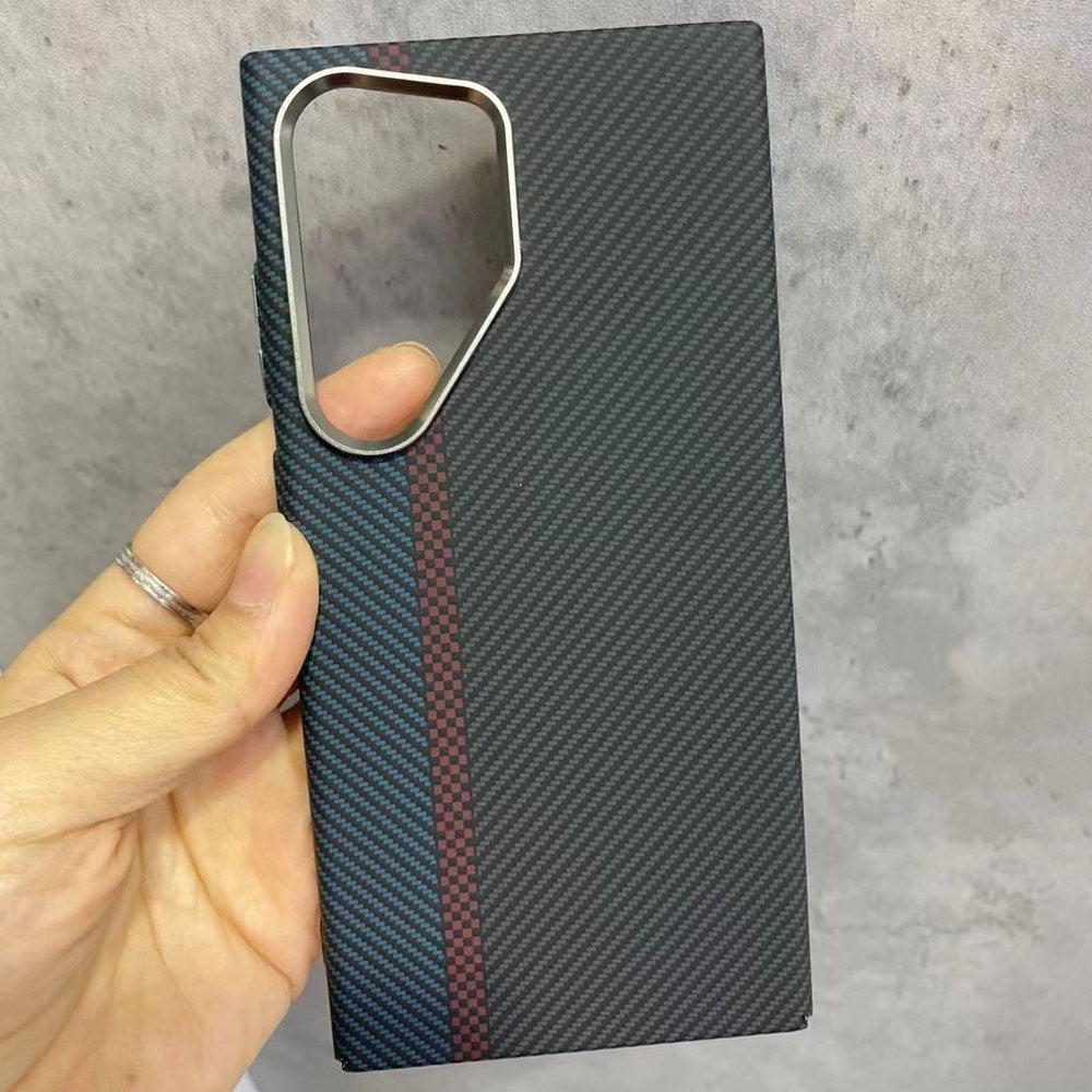 Samsung Galaxy S23 Ultra - EIDERWOOD-mønstret karbondeksel - MagSafe-kompatibel - Mørkfarget mønster