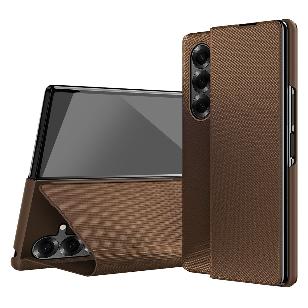Samsung Galaxy Z Fold7 - EIDERWOOD Kunstlæder Flip Cover m. Tekstur & Ståfunktion - Brun