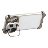 iPhone 17 Pro 2-i-1 Metal Bumper Cover - Ståfunktion & Linsebeskytter - Titanium