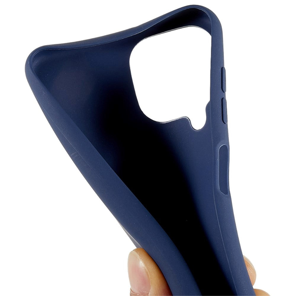 Samsung Galaxy M33 Matt fleksibelt plastbakdeksel - blå
