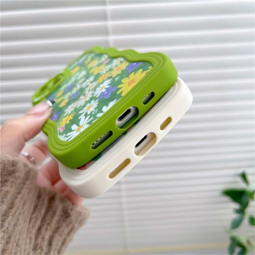 iPhone 14 Fleksibelt Plast Bagside Cover - Blomsterrigt