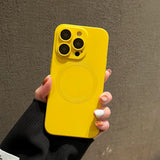 iPhone 14 Pro Silikone Bagside Cover m. Kamerabeskytter - MagSafe Kompatibel - Gul
