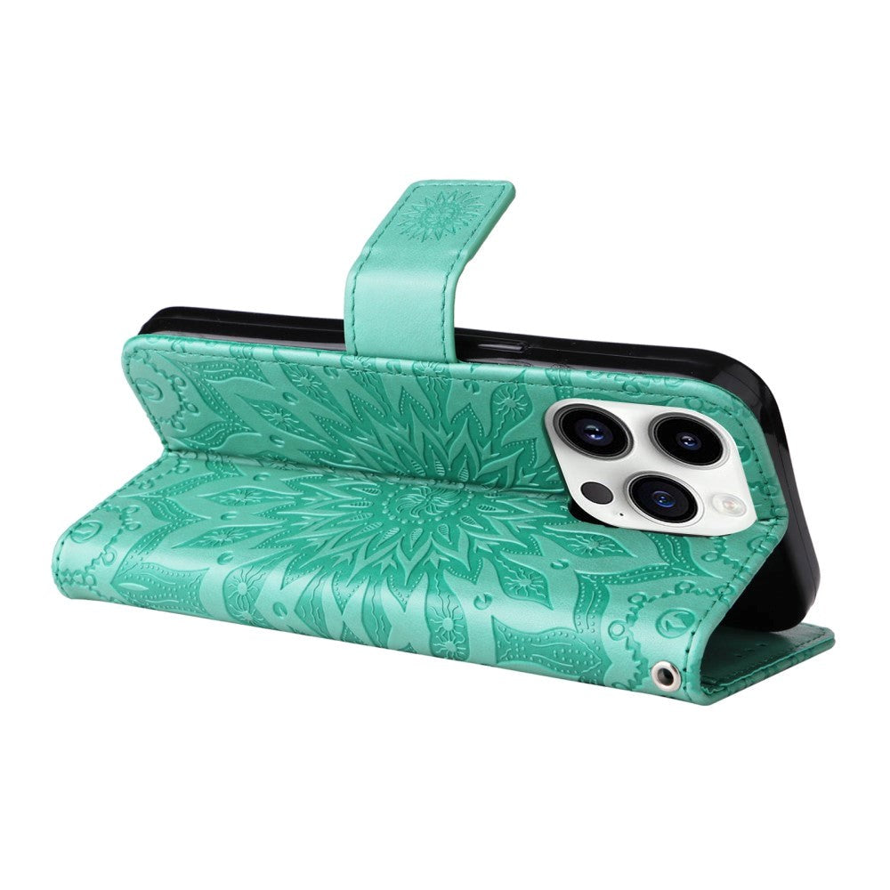 iPhone 15 Pro Leather Flip Cover m. Lommebok og stropp - Mandala Blomst - Grønn