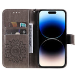 iPhone 15 Pro Leather Flip Cover m. Lommebok og stropp - Mandala Flower - Brun
