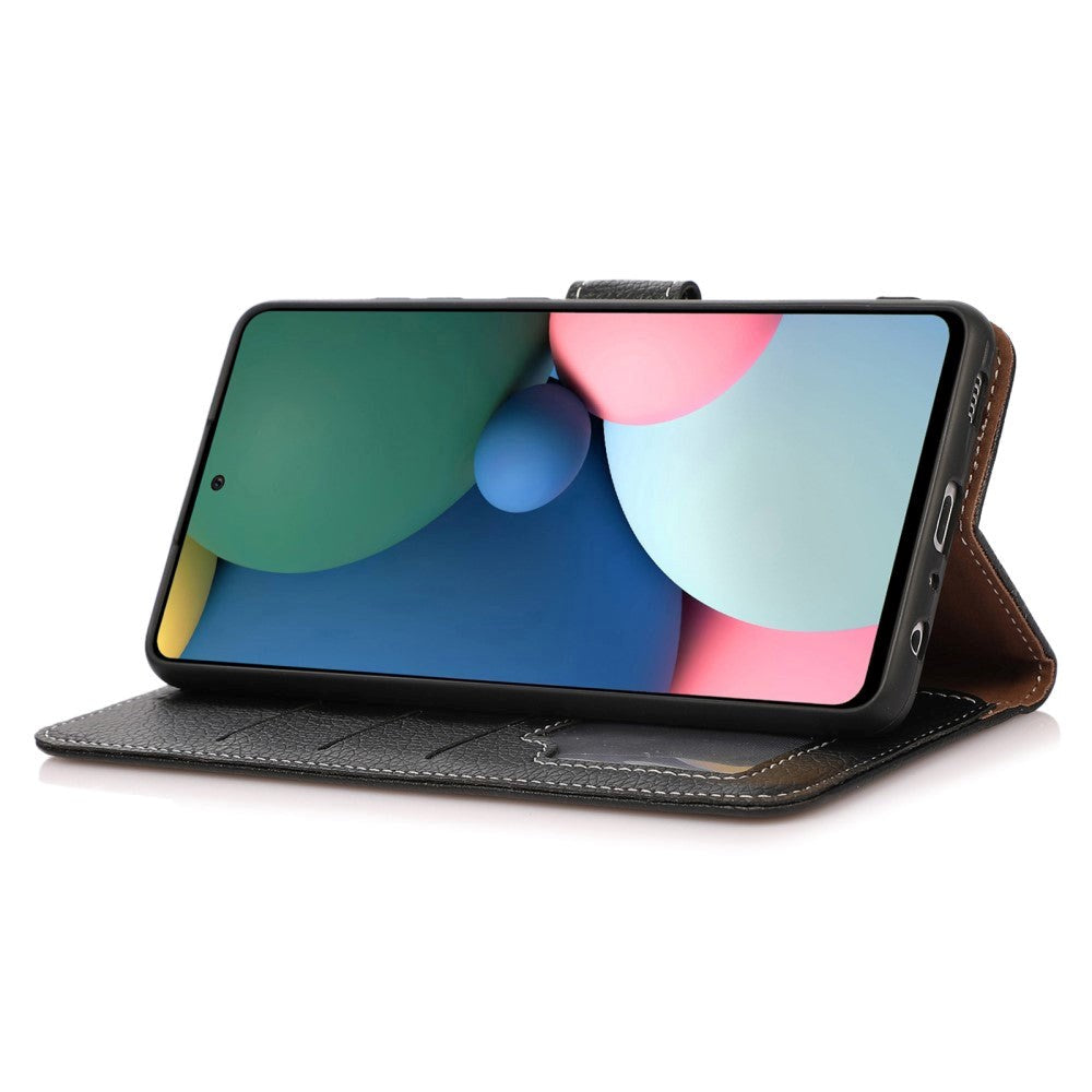 iPhone 15 Pro Max Litchi Leather Flip Cover m. Kortholder - Sort