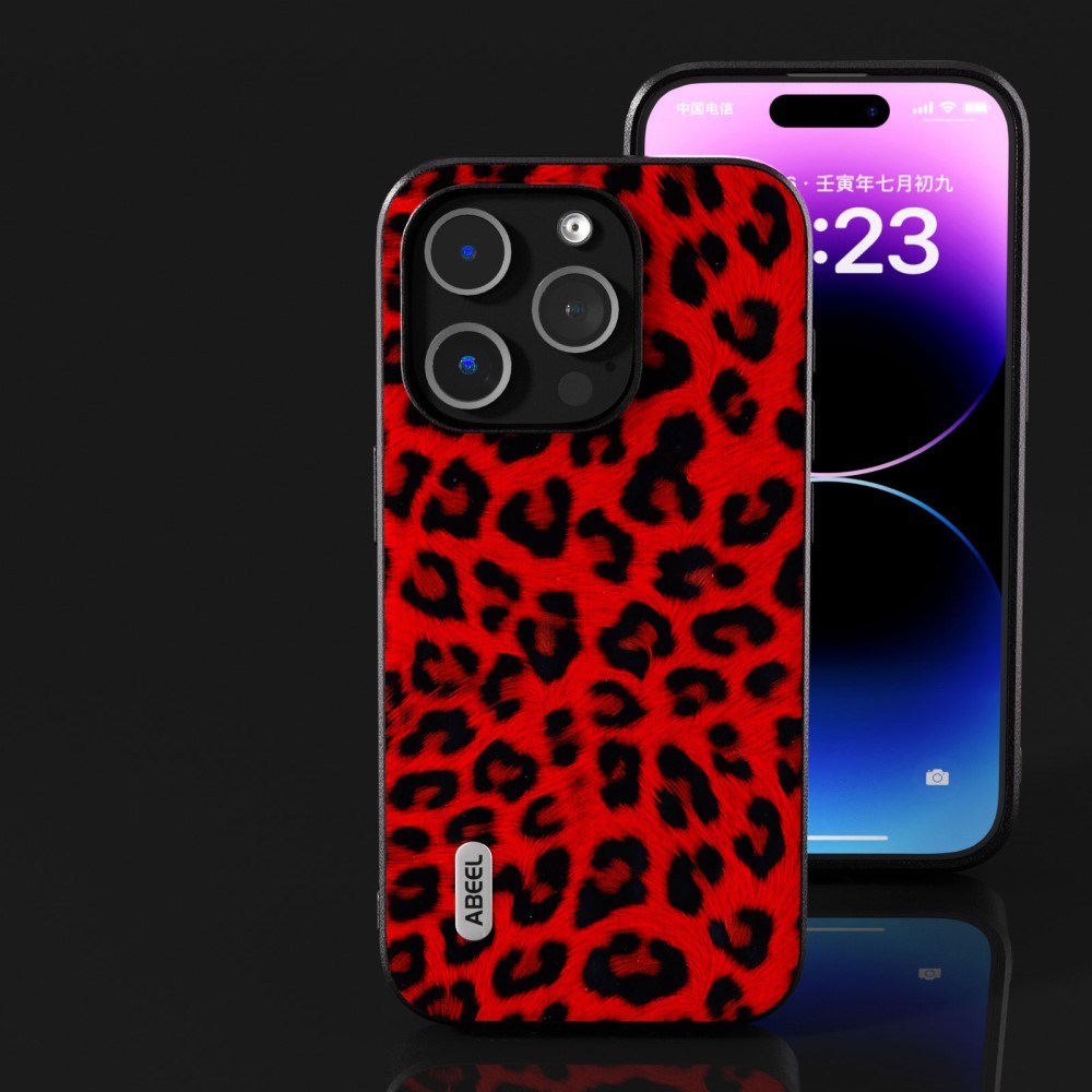 iPhone 15 Pro fleksibelt plastdeksel - Leopardmønster - Rød