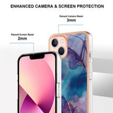 iPhone 15 Hybrid Plastik Bagside Cover - Lilla Marmor