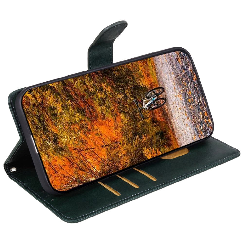 Motorola Moto G84 Leather Flip Cover m. Lommebok og stropp - Grønn