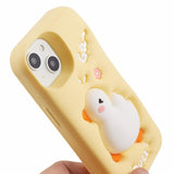 iPhone 14 Silikondeksel med 3D Duck Design - Gul