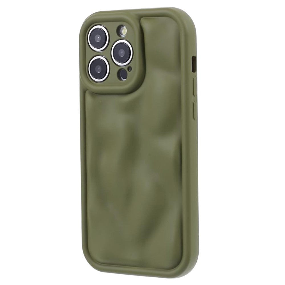 iPhone 15 Pro fleksibelt plastdeksel m. Wavy Look - Matte Grønn