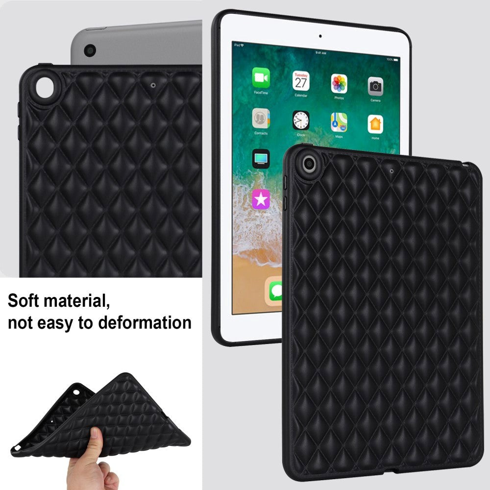 iPad 9.7 (2018-2017) / iPad Air 2 fleksibelt plastdeksel - Rhombe Design - Svart