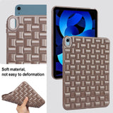 iPad Air (2022 / 2020) Fleksibelt plastdeksel - flettedesign - brun