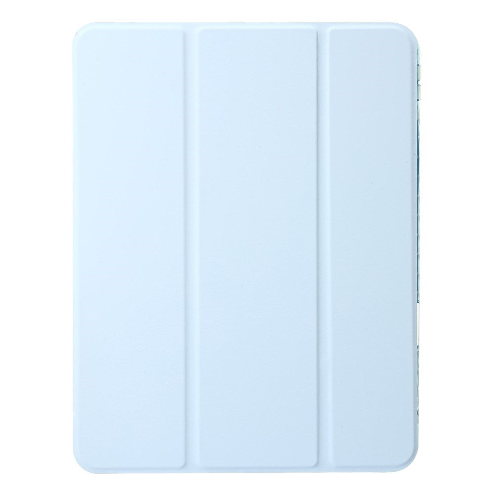 EIDERWOOD iPad 11" (2025) / iPad 10,9" (2024/2022) Tri-Fold Faux Leather Flip Cover m. Apple blyantholder - lyseblå