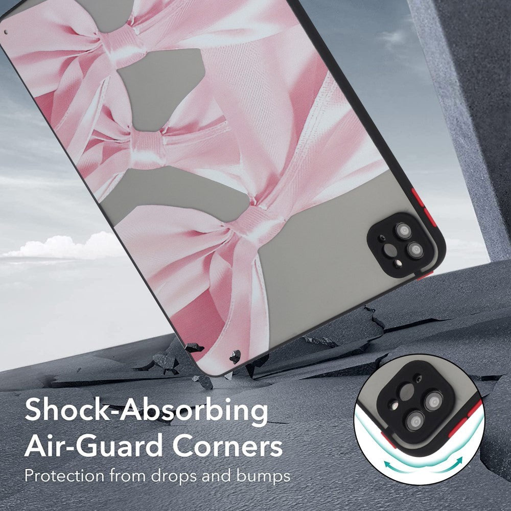 iPad Pro 11" (2022 / 2021 / 2020) fleksibelt bakdeksel - Matt gjennomsiktig / rosa sommerfugl