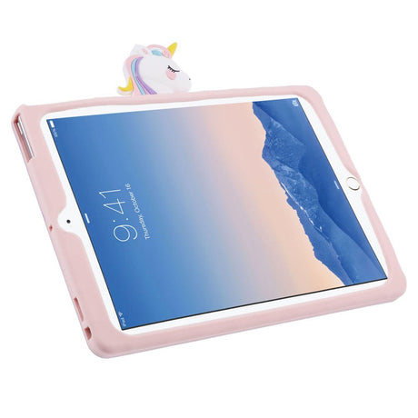 iPad 9.7 (2018-2017) / iPad Air / Air 2 Kids Bakdeksel m. Stativ og tegneserie - Rosa
