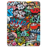 EIDERWOOD iPad Pro 11" (2025 / 2024) Tri-Fold Kunstlæder Flip Cover m. Vågeblus Funktion - Graffiti