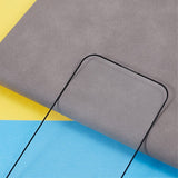 iPhone 15 Pro Glass Skjermbeskytter - Full-fit - Black Edge