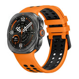 Samsung Galaxy Watch Ultra 2 / Ultra (47mm) Silikone Rem m. Ventilationshuller & Dobbeltspænde - Orange / Sort