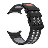 Samsung Galaxy Watch Ultra 2 / Ultra (47mm) Silikone Rem m. Ventilationshuller & Dobbeltspænde - Sort / Grå
