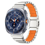 Samsung Galaxy Watch Ultra 2 / Ultra (47mm) Magnetisk Metal Rem m. Silikone Foring - Sølv / Orange