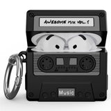 Apple AirPods (4. Gen.) Silikone Cover m. Kassettebånd Design & Karabinhage - Sort