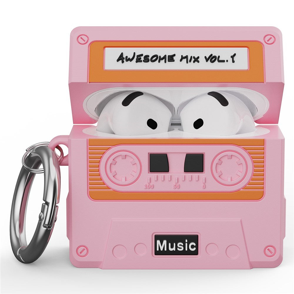 Apple AirPods (4. Gen.) Silikone Cover m. Kassettebånd Design & Karabinhage - Lyserød