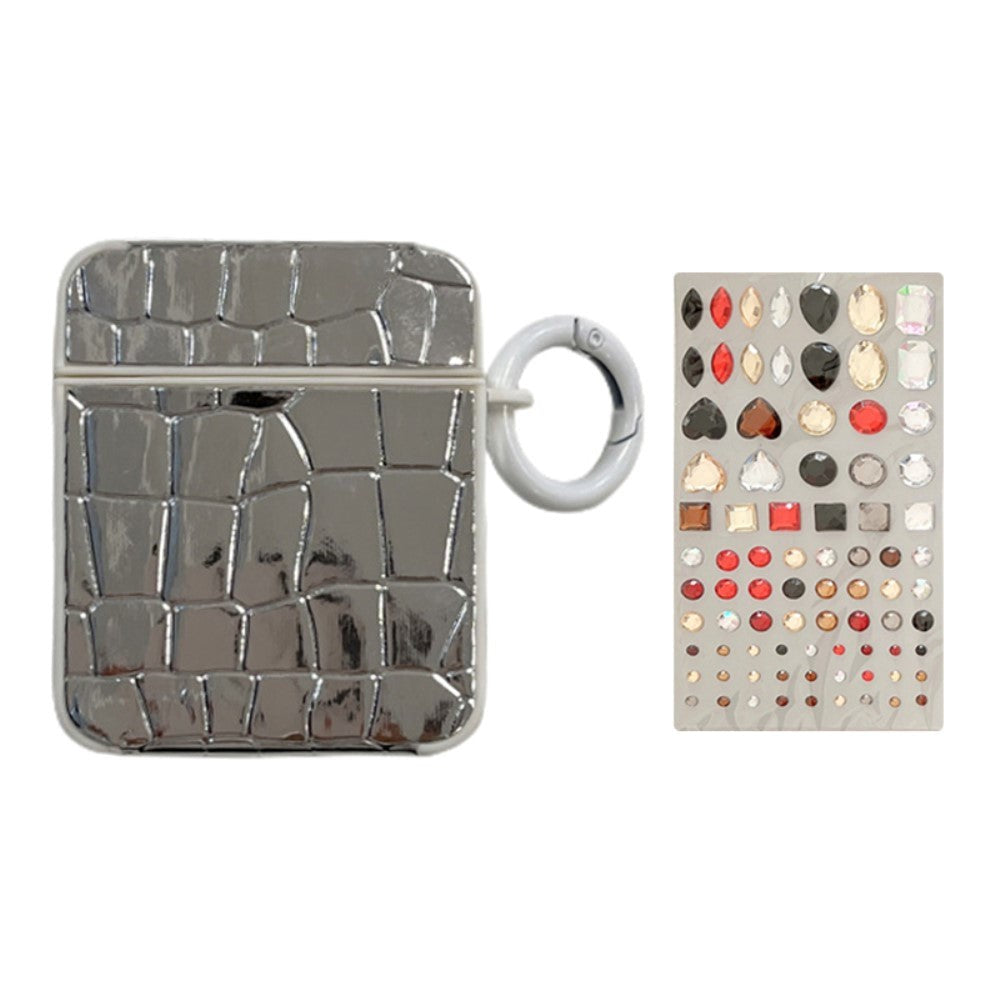 Apple AirPods (1 og 2. gen.) Fleksibelt plastdeksel m. Perleutsmykning - Sølv