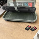 Nintendo Switch 2 Rejsetaske m. Lommer & Håndtag - Grøn