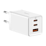 Baseus GaN5 Pro vegglader 65W med 2 x USB-C og 1 x USB-A - Hvit