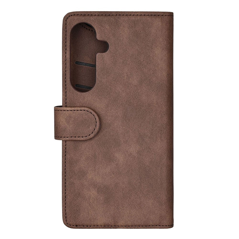 GEAR Samsung Galaxy S26+ (Plus) Kunstlæder Flip Cover m. Kortholder & Ståfunktion - MagSafe Kompatibel - Brun