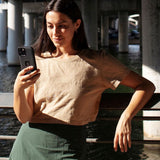 Peak Design iPhone 15 Pro Stoffdeksel V2 w. SlimLink-brakett - MagSafe-kompatibel - Sun