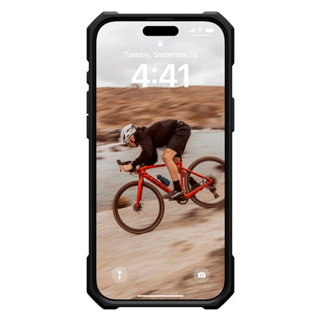 iPhone 16 Pro Max UAG ESSENTIAL ARMOR Series Bakdeksel - MagSafe-kompatibel - Svart