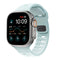Nomad Apple Watch (42/44/SE/45/46/49 mm) sportsbåndstropp - Icy Blue Glow