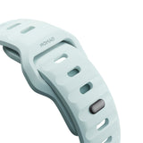 Nomad Apple Watch (42/44/SE/45/46/49 mm) sportsbåndstropp - Icy Blue Glow