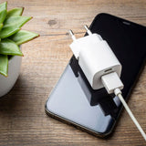 Fast Mini Vegglader 20W m. USB-A &amp; USB-C - Hvit