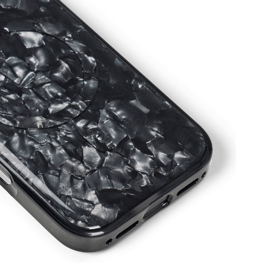 iPhone 16 Pro Max iDeal Of Sweden Pearlized deksel - MagSafe-kompatibel - Svart