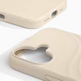 iPhone 16 iDeal of Sweden Soft Swirl Silikone Cover - MagSafe Kompatibel - Cloud Dancer