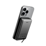 Aukey MagFusion Powerbank - 6.700mAh - Trådløs Opladning - Ståfunktion - MagSafe / Qi2 Kompatibel - Sort