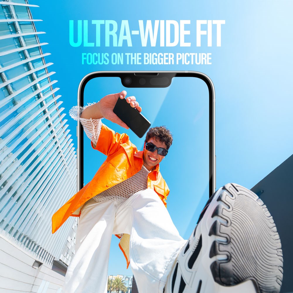 PanzerGlass® skjermbeskytter for iPhone 16e / 14 / 13 / 13 Pro - Ultra-Wide Protection - Inkl. EasyAligner - Gjennomsiktig