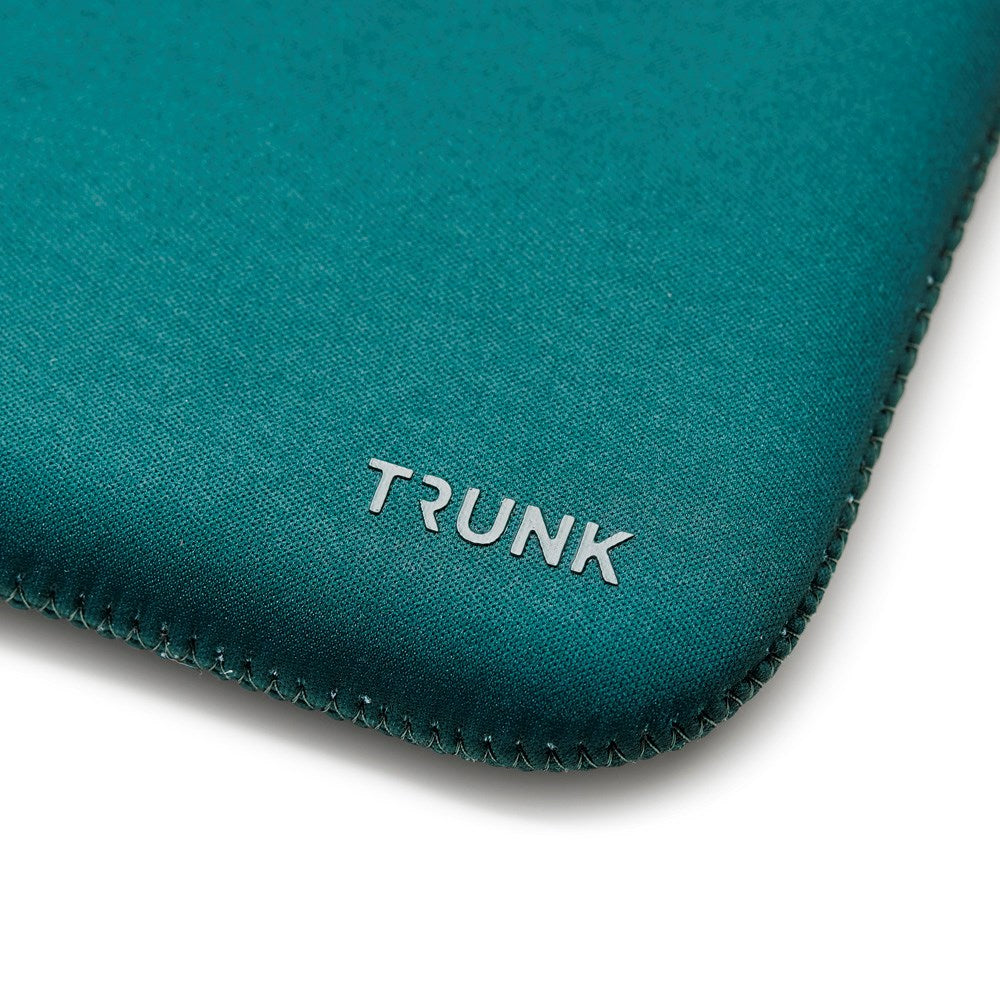 Trunk - Neoprene Sleeve - MacBook 13" (30.5 x 21.5 x 1.5 cm) - Sweet Power Green