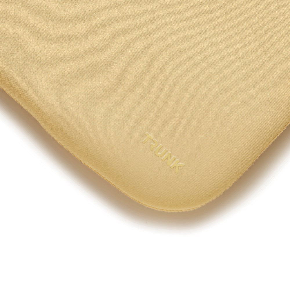 Trunk - Neoprene Sleeve - MacBook 14" (31.5 x 22 x 1.5 cm) - Chardonnay